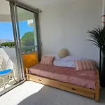 Apartament Vue Linge De Maison Fournis