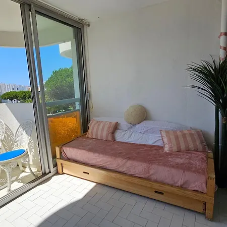 Apartment Vue Linge De Maison Fournis